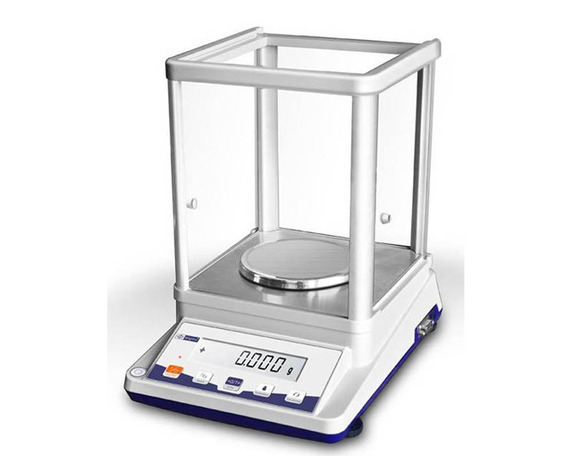 分析天平